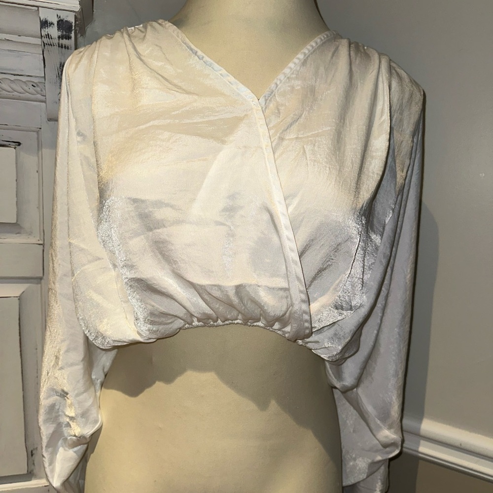 Dress Up Love People Love Cloths Elegant white Women's Wrap Top